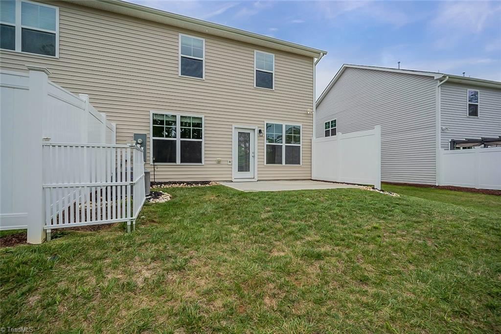 23 Finley Ridge Way Greensboro, NC 27455 - Photo 7 of 17 Gallery Image 7