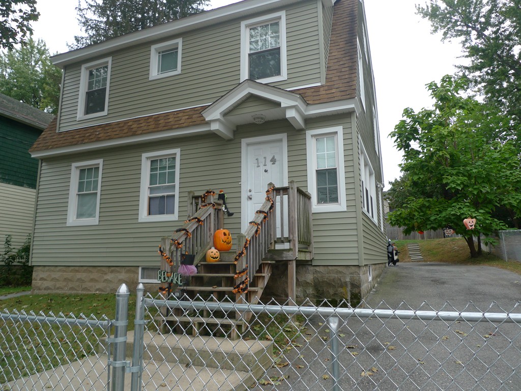 114 Norfolk Street Springfield, MA 01109 - Photo 1 of 1 Gallery Image 1