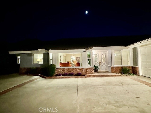 194 Amberwood Drive Walnut, CA 91789 - Photo 3 of 63 a view of a livingroom with furniture