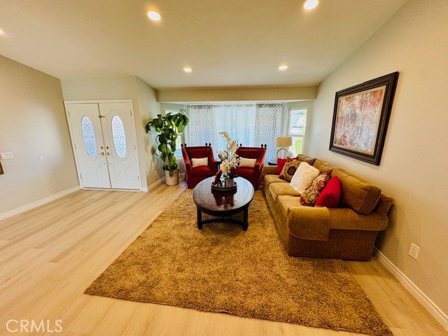 194 Amberwood Drive Walnut, CA 91789 - Photo 5 of 63 a living room with furniture and a window