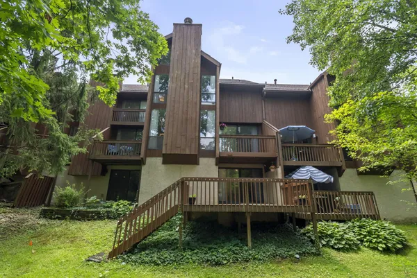 $269,900 | 5026 Wintersong Lane, Unit 2, Westerville, OH 43081