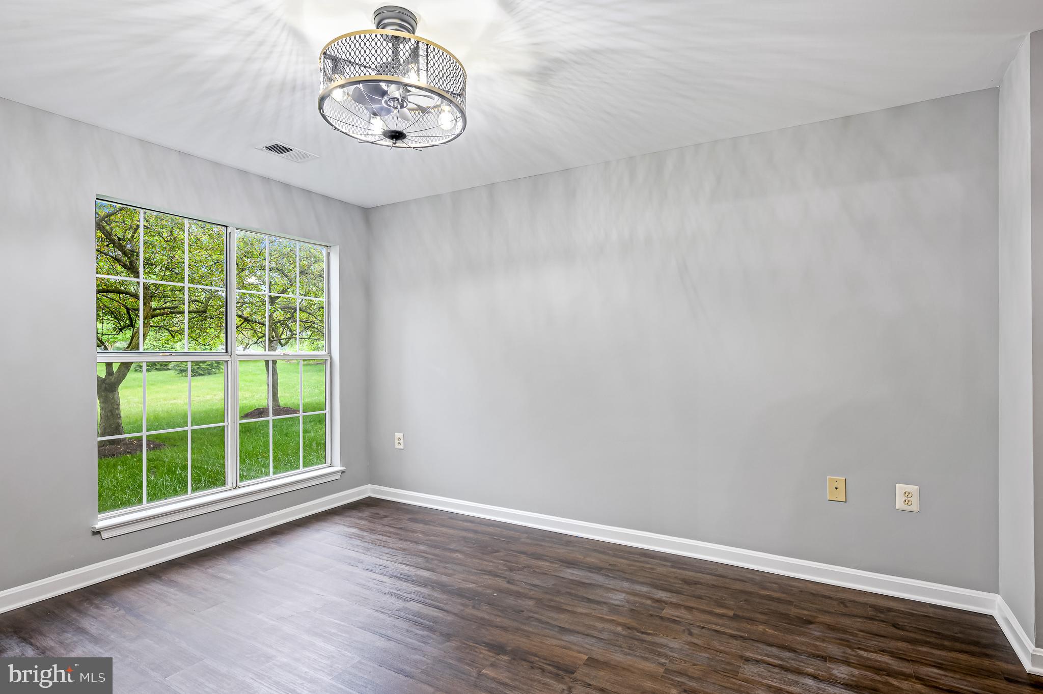 21012 Timber Ridge Terrace, Unit 101 Ashburn, VA 20147 - Photo 18 of 29 Second Bedroom