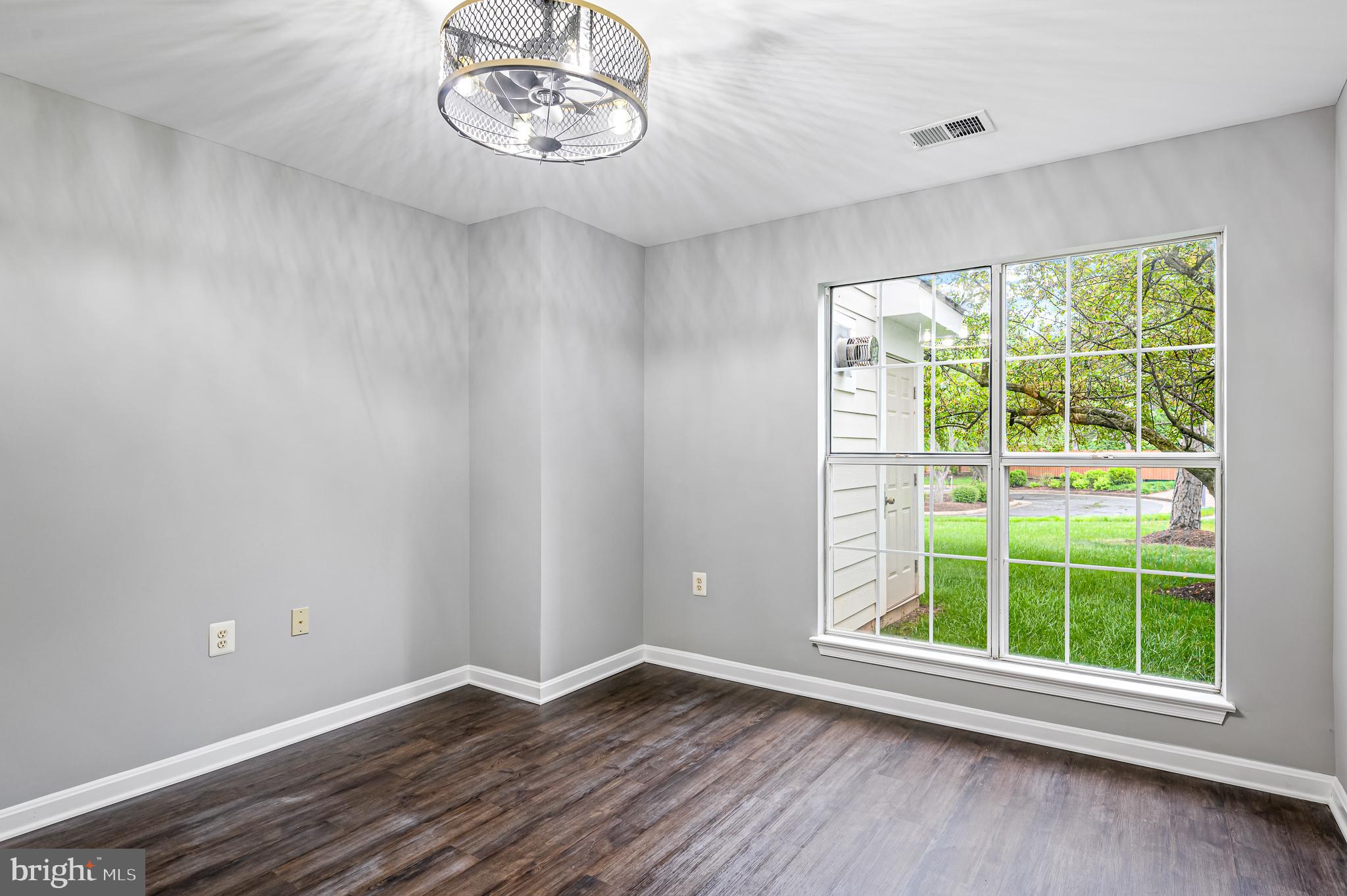 21012 Timber Ridge Terrace, Unit 101 Ashburn, VA 20147 - Photo 19 of 29 Second Bedroom