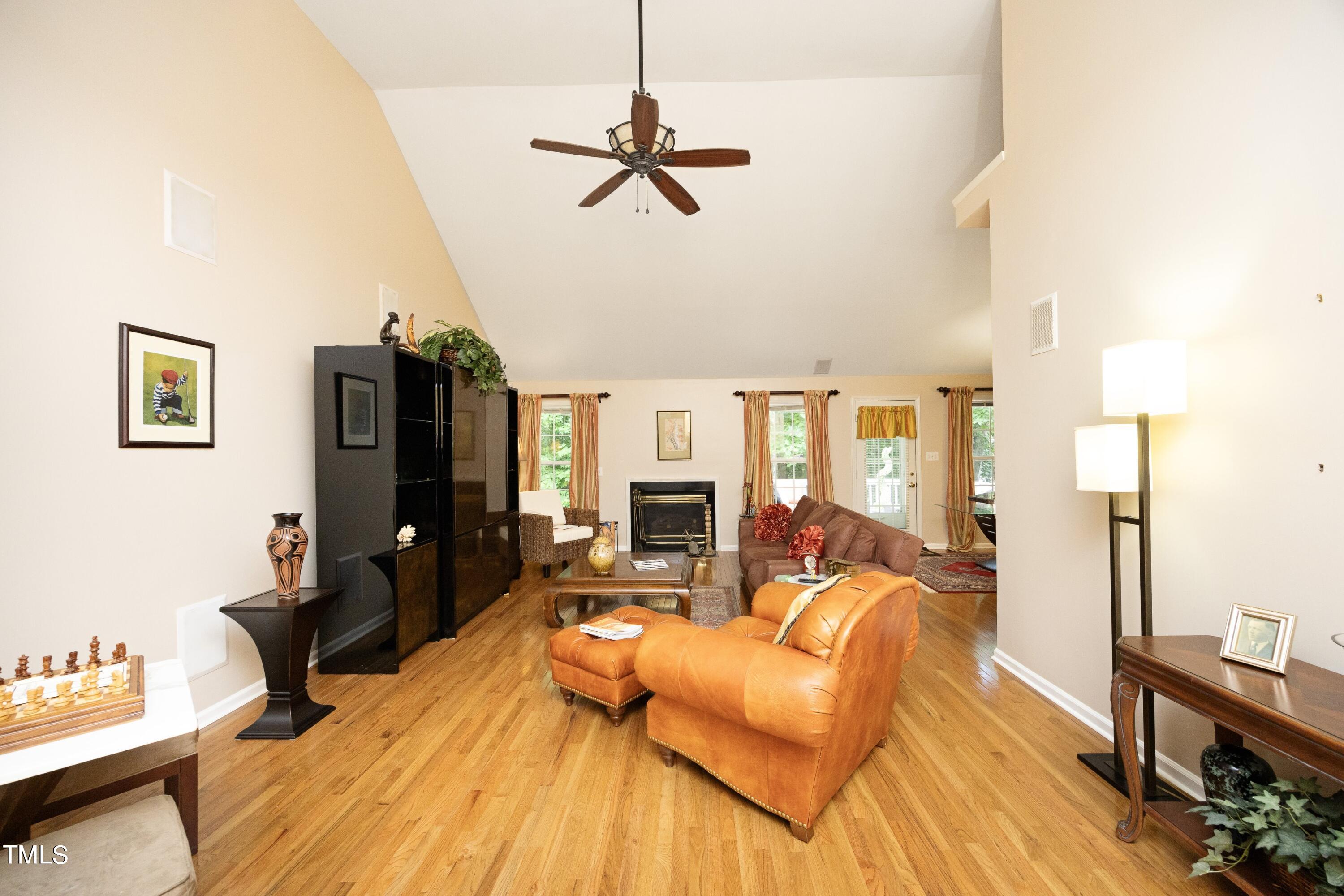 8909 Blakehurst Drive Raleigh, NC 27617 - Photo 7 of 35 7Living
