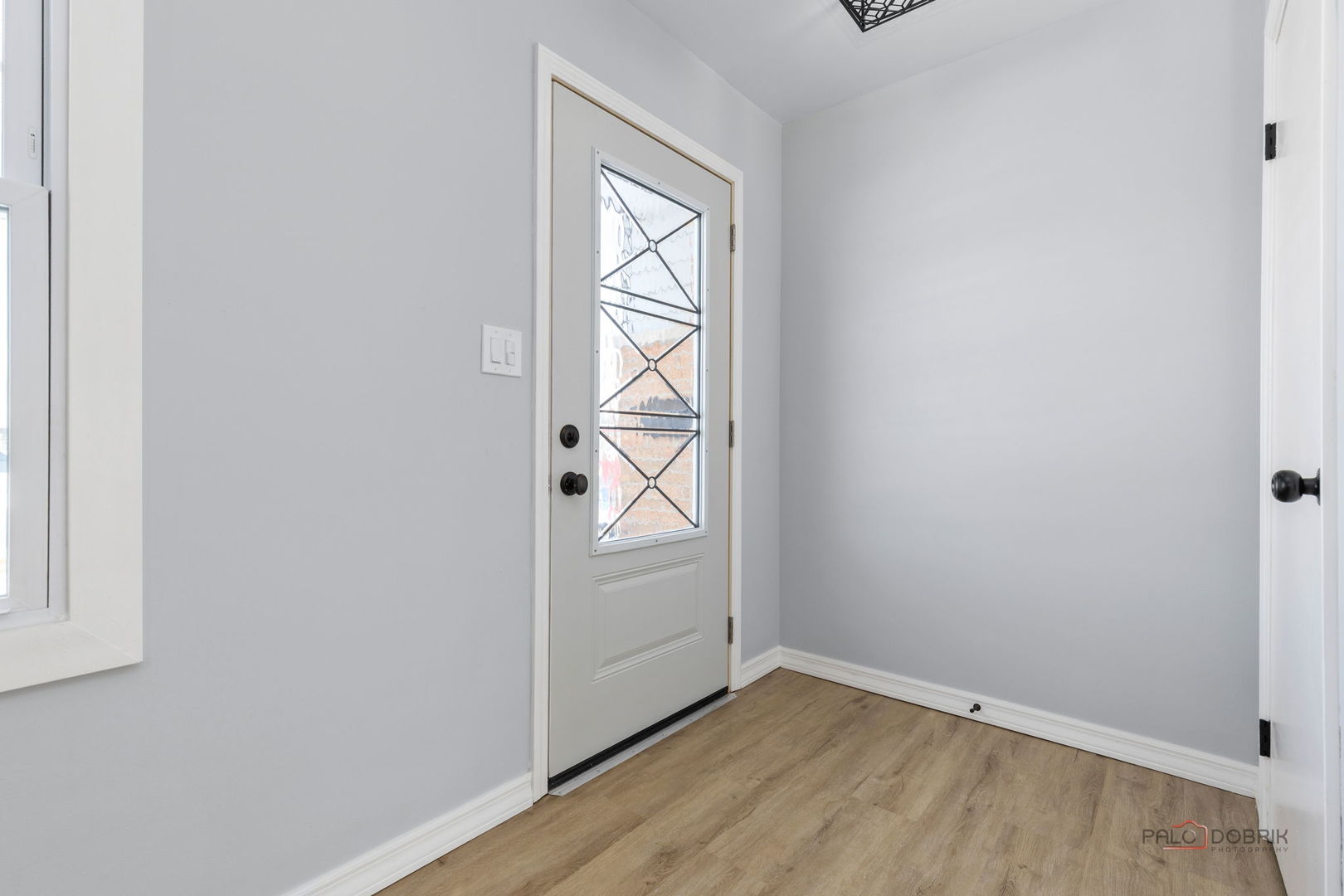 1455 Erie Street Elgin, IL 60123 - Photo 3 of 35