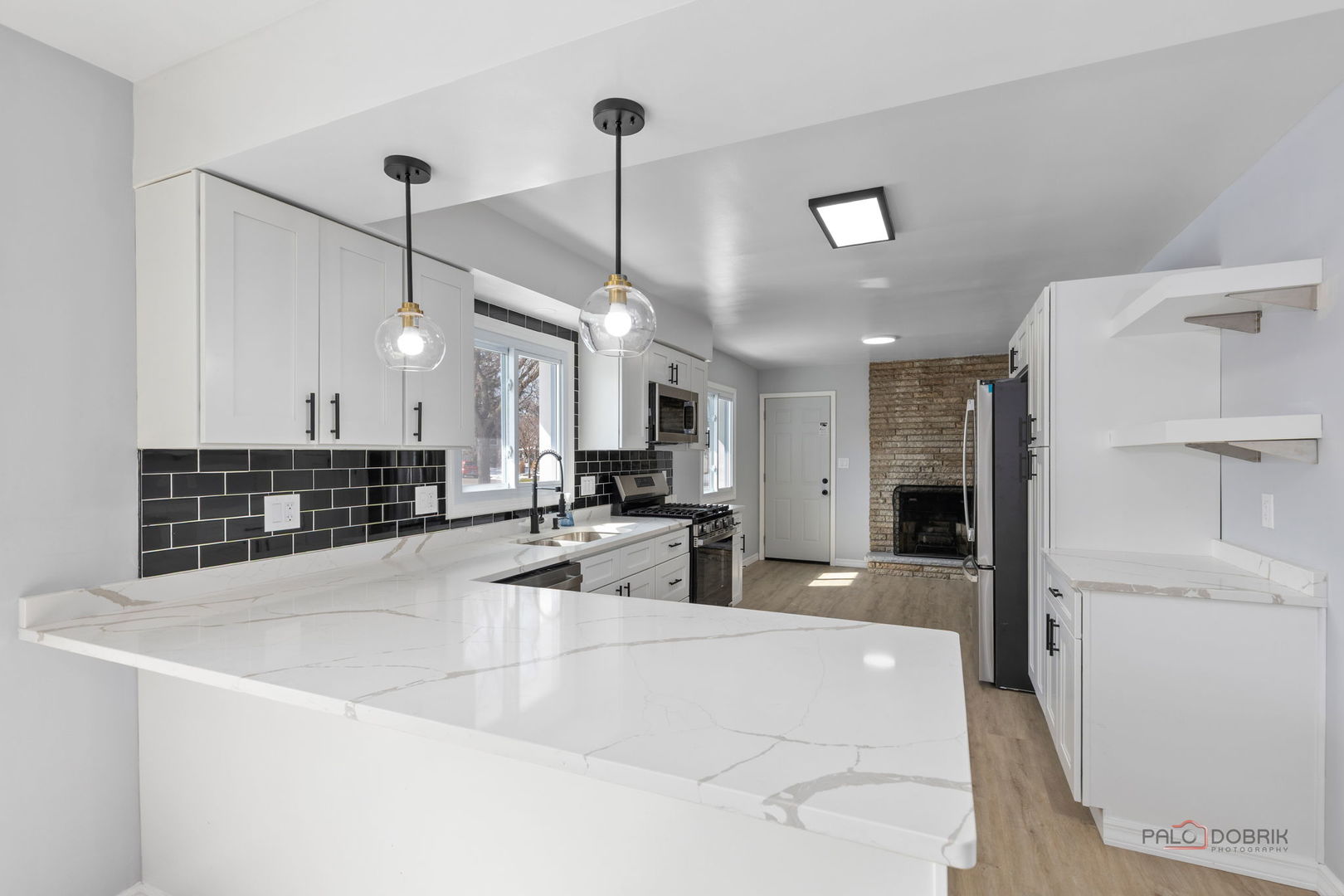 1455 Erie Street Elgin, IL 60123 - Photo 5 of 35