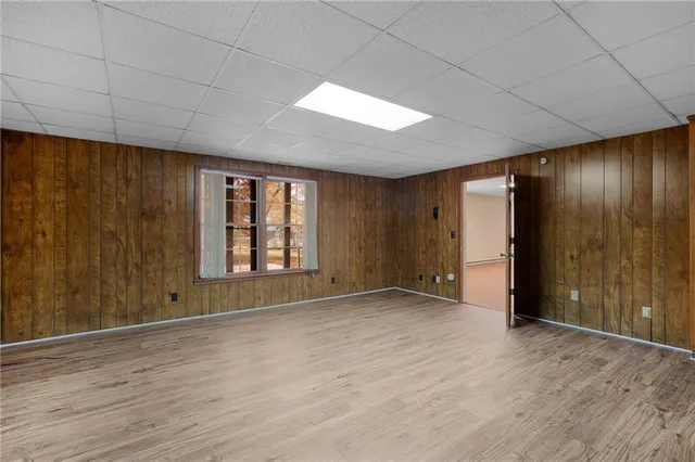 a view of empty room