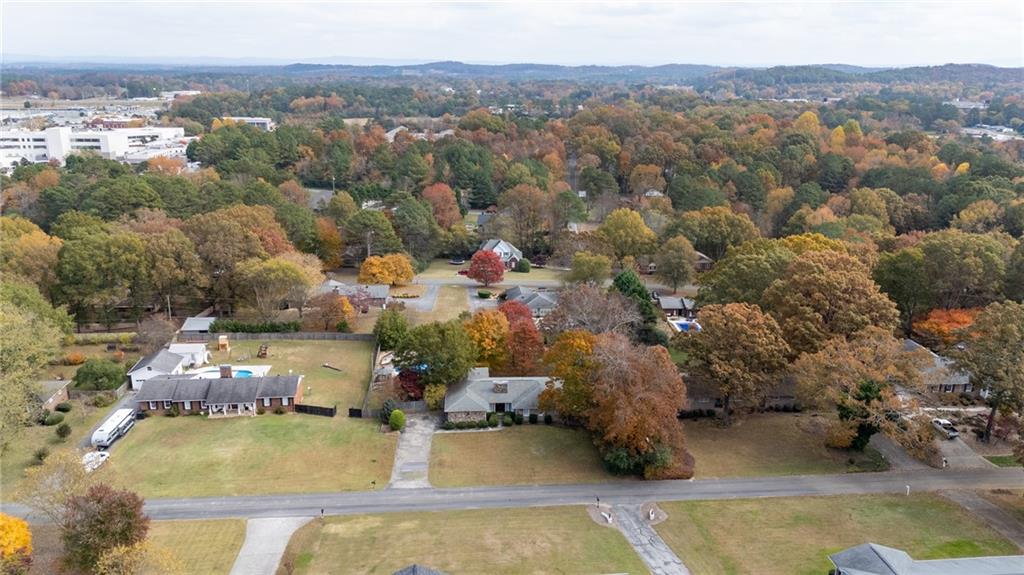 127 Windsor Drive Calhoun, GA 30701 - Photo 51 of 57 a view of a city
