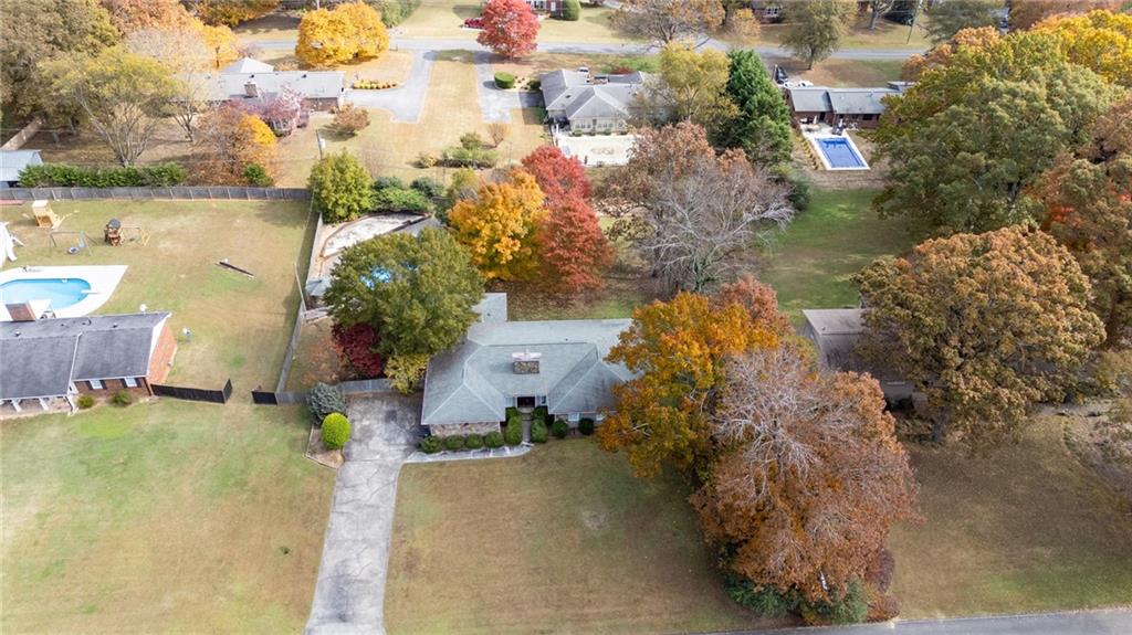 127 Windsor Drive Calhoun, GA 30701 - Photo 54 of 57 a backyard of a house with lots of green space