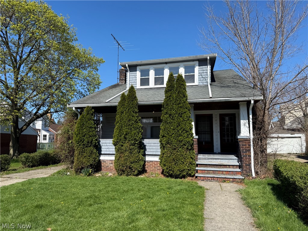 18309 Edgerton Road Cleveland, OH 44119 - Photo 1 of 20