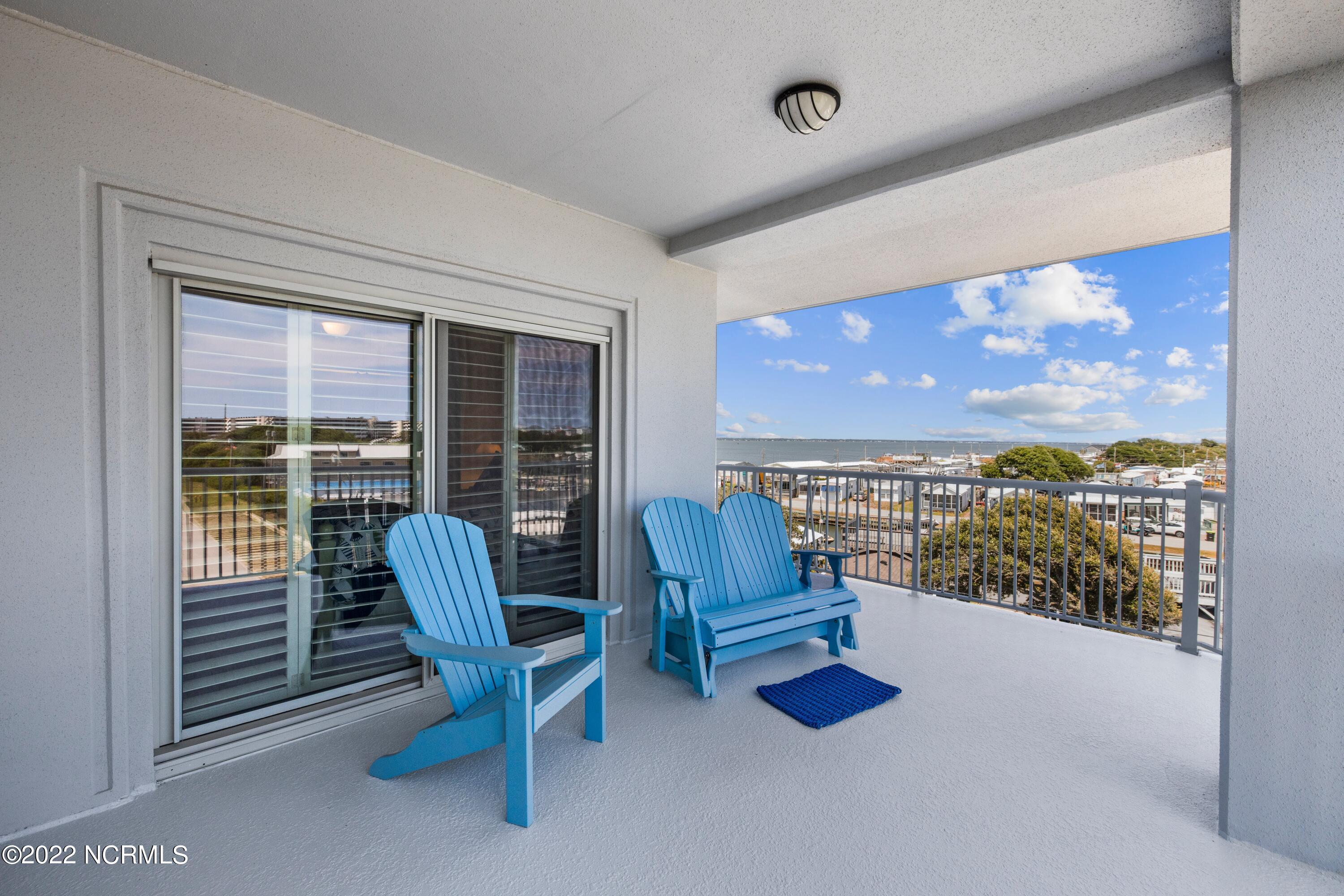 1550 Salter Path Road, Unit 210 Indian Beach, NC 28512 - Photo 28 of 36 Wraparound deck