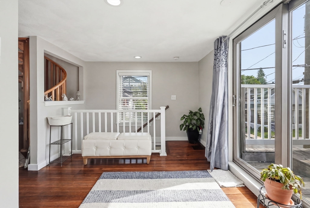 27 Billows Street Winthrop, MA 02152 - Photo 12 of 25