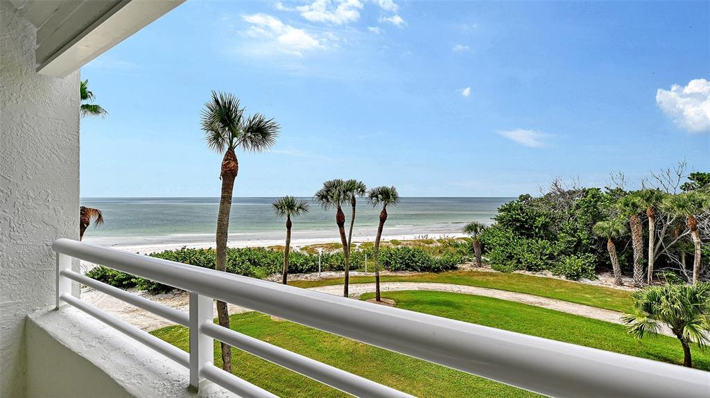 240 Sands Point Road, Unit 4205 Longboat Key, FL 34228 - Photo 2 of 39