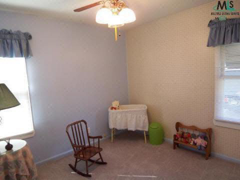 22819 David Eastpointe, MI 48021 - Photo 9 of 12 31012303-8.JPG