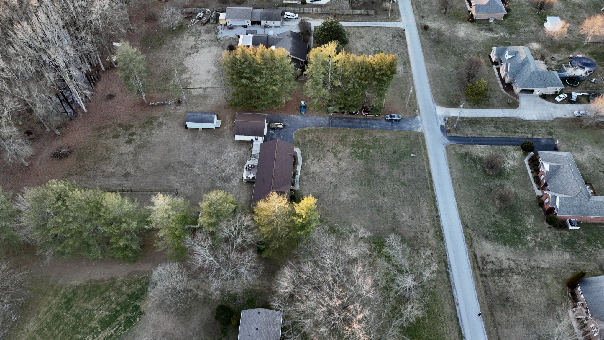510 Brandon Road Manchester, TN 37355 - Photo 19 of 50 an aerial view of a house with a yard