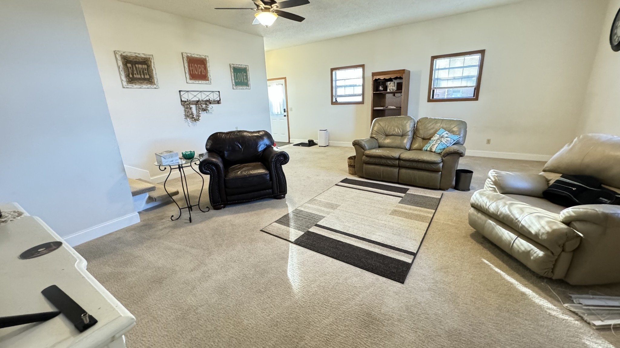510 Brandon Road Manchester, TN 37355 - Photo 25 of 50 a living room with furniture and a flat screen tv