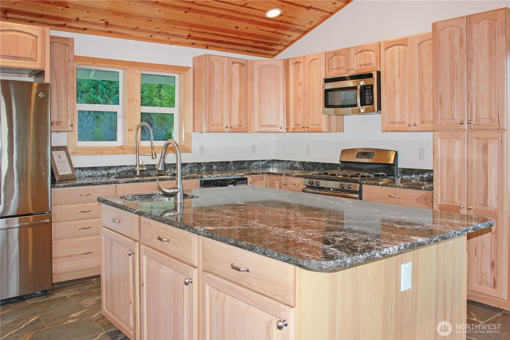 222 Fs Road Cle Elum, WA 98922 - Photo 9 of 40 Gallery Image 9