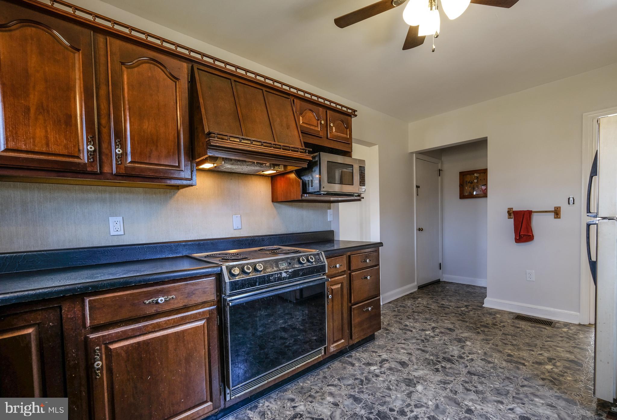 2598 Guard Hill Road Front Royal, VA 22630 - Photo 36 of 66 Kitchen