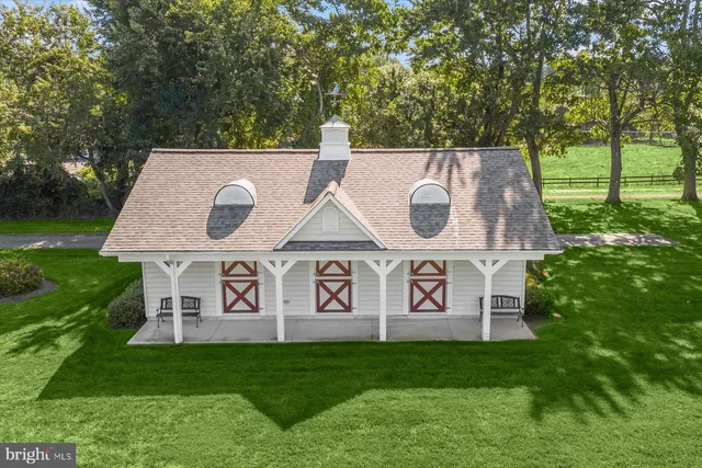 $1,300,000 | 12106 Sudbury Court, Clarksville, MD 21029