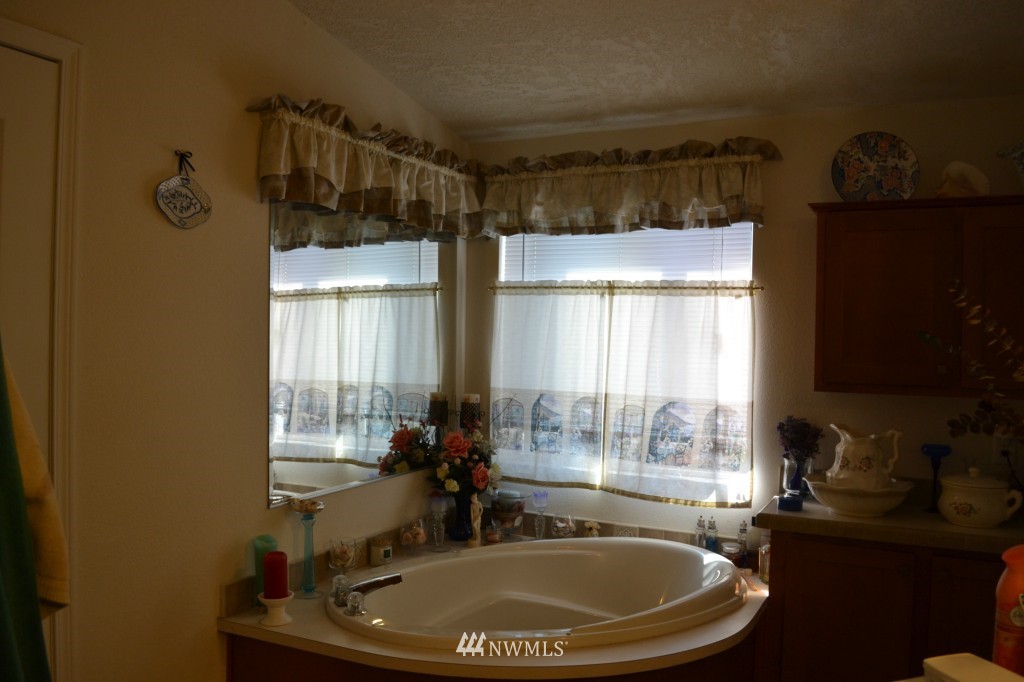 1122 A Spencer Road Toledo, WA 98591 - Photo 13 of 19