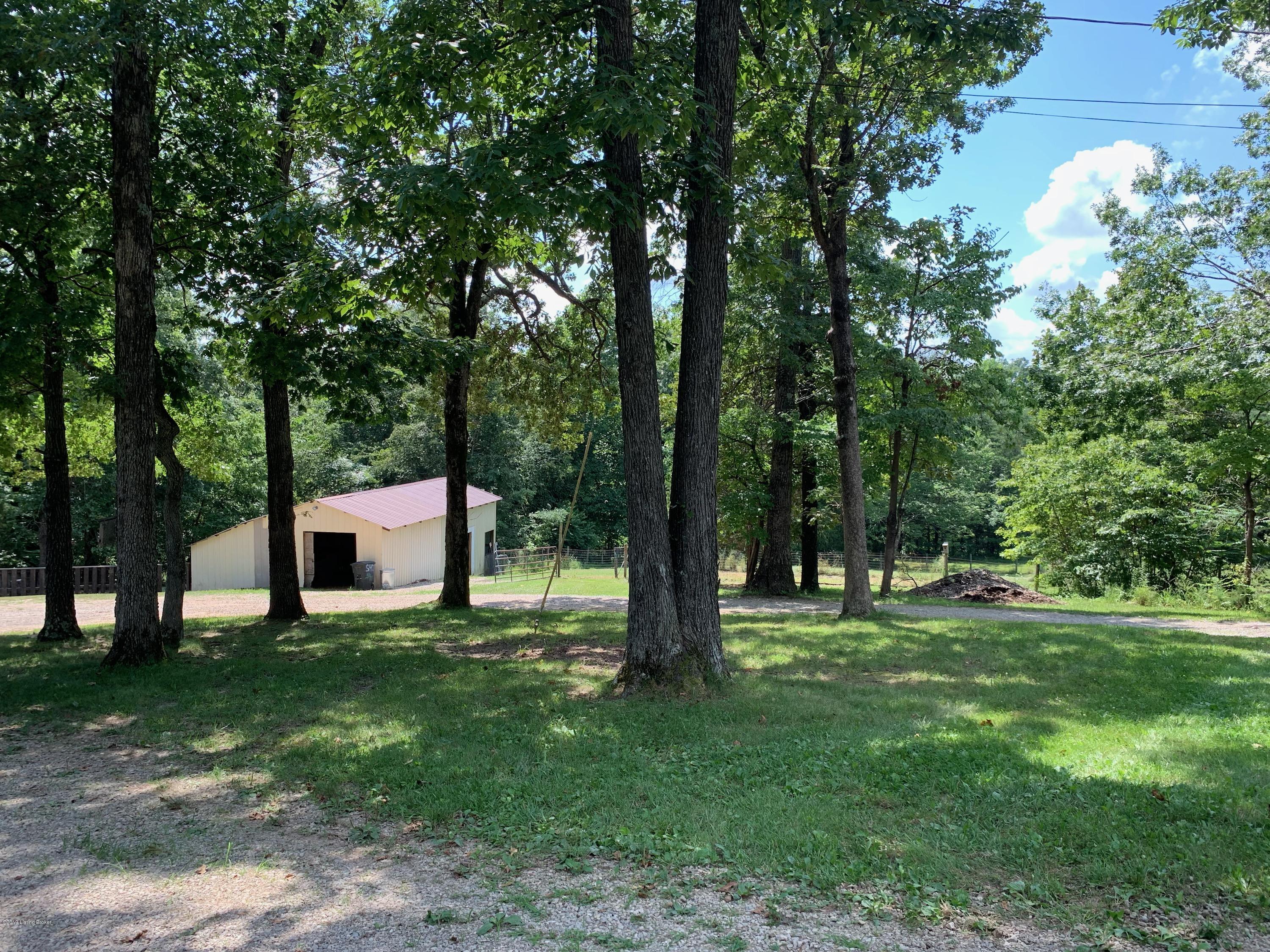 540 Shamrock Road Brandenburg, KY 40108 - Photo 41 of 51 IMG_2558