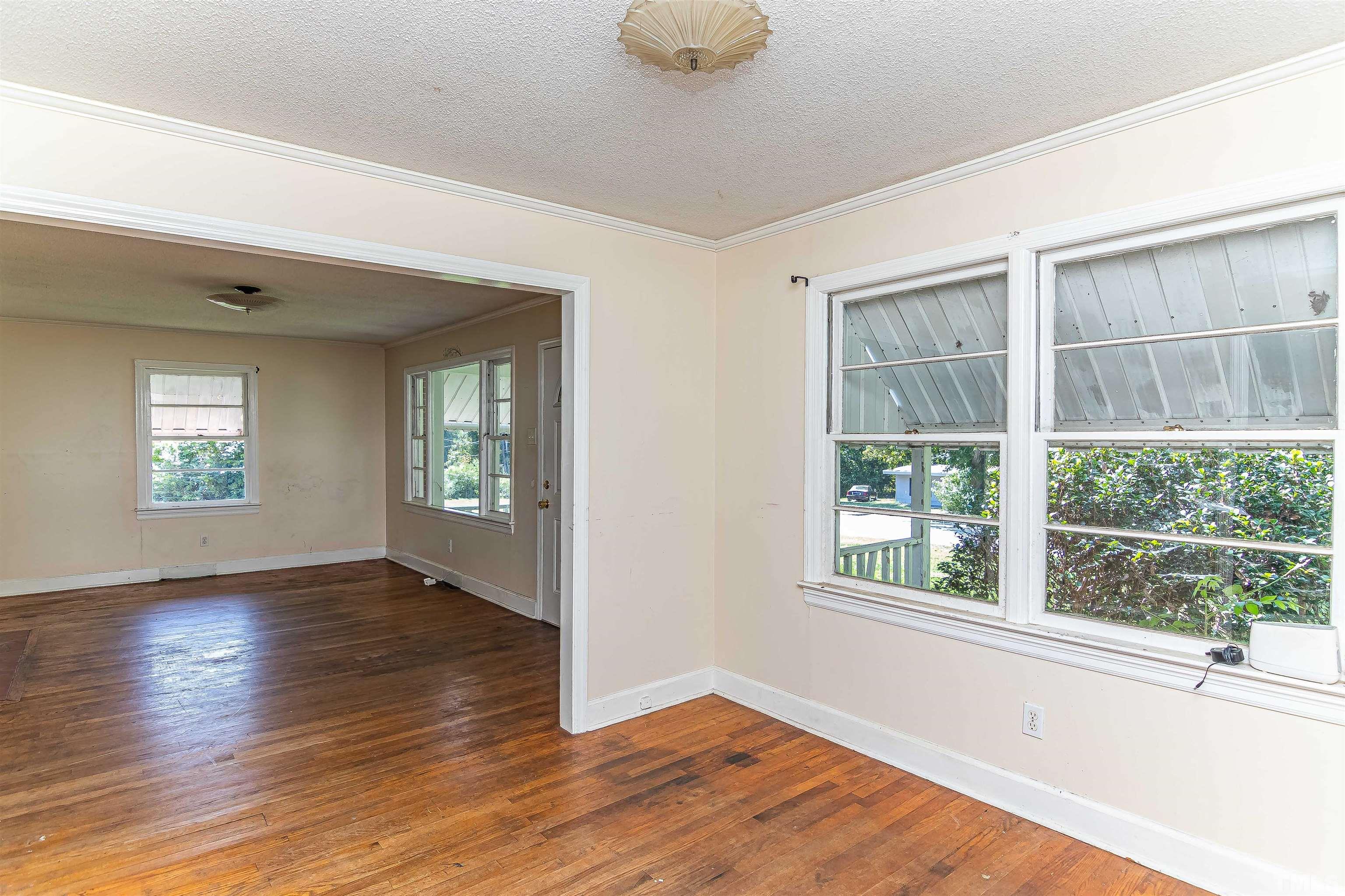 557 Rose Lane Raleigh, NC 27610 - Photo 11 of 23 Gallery Image 11