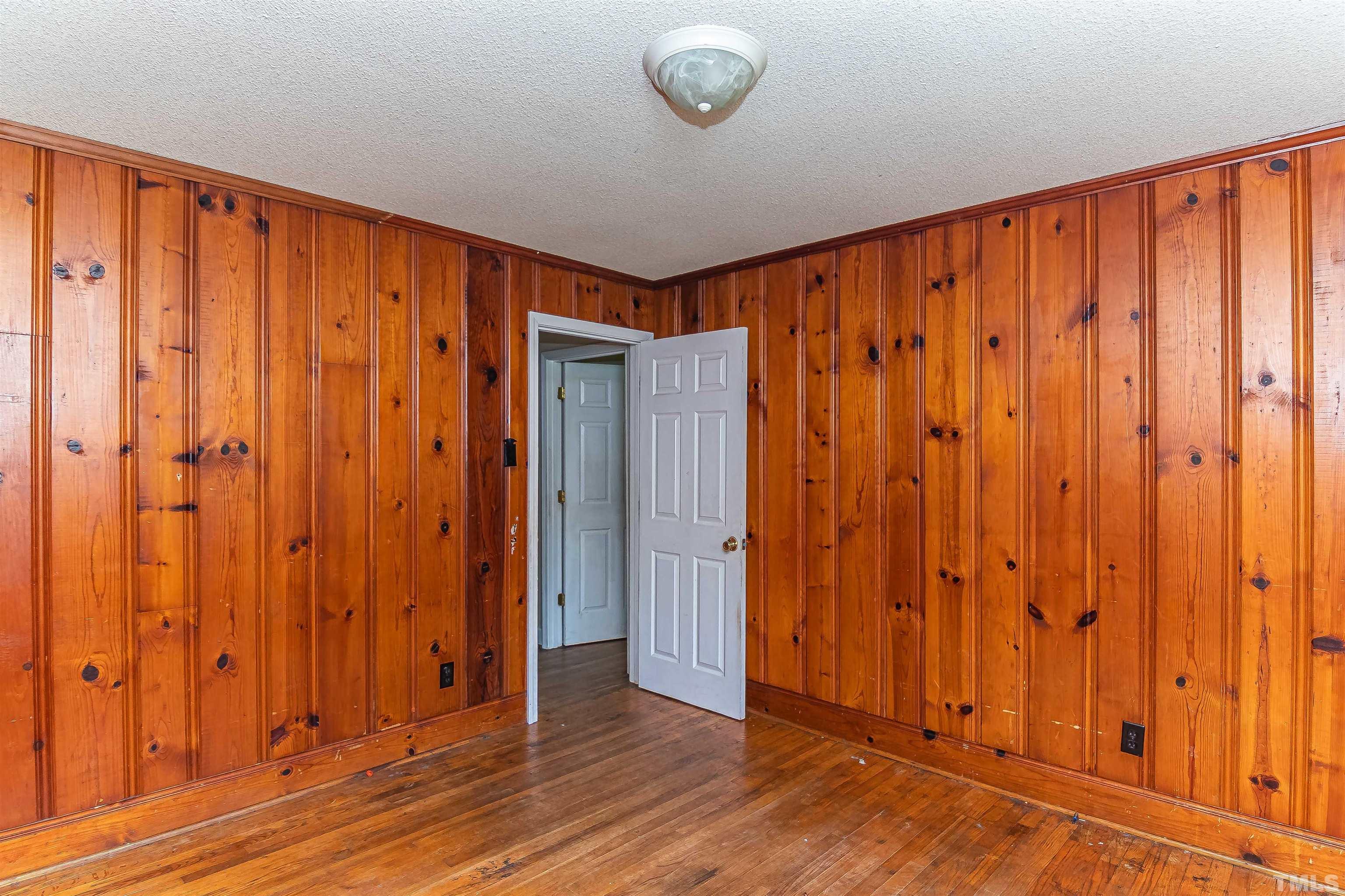 Original knotty pine