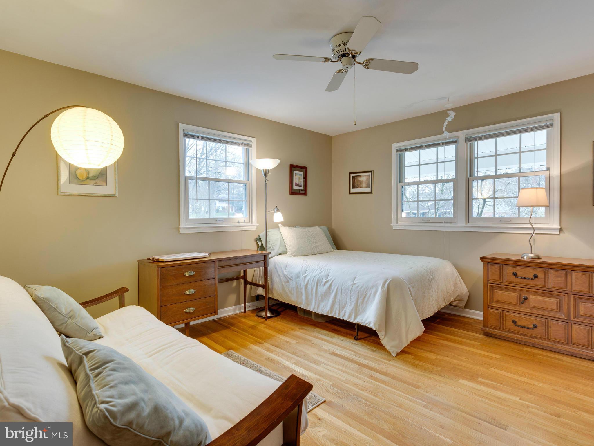 9206 Setter Place Springfield, VA 22153 - Photo 15 of 30 Bedroom 2