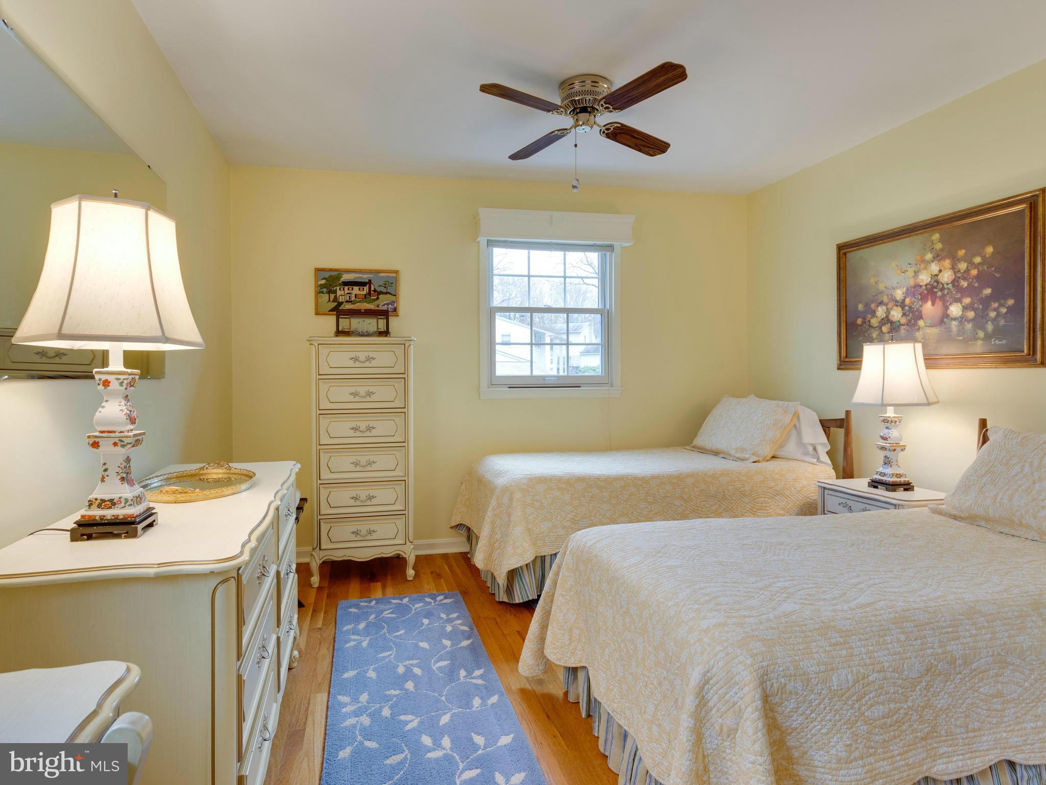 9206 Setter Place Springfield, VA 22153 - Photo 16 of 30 Bedroom 3