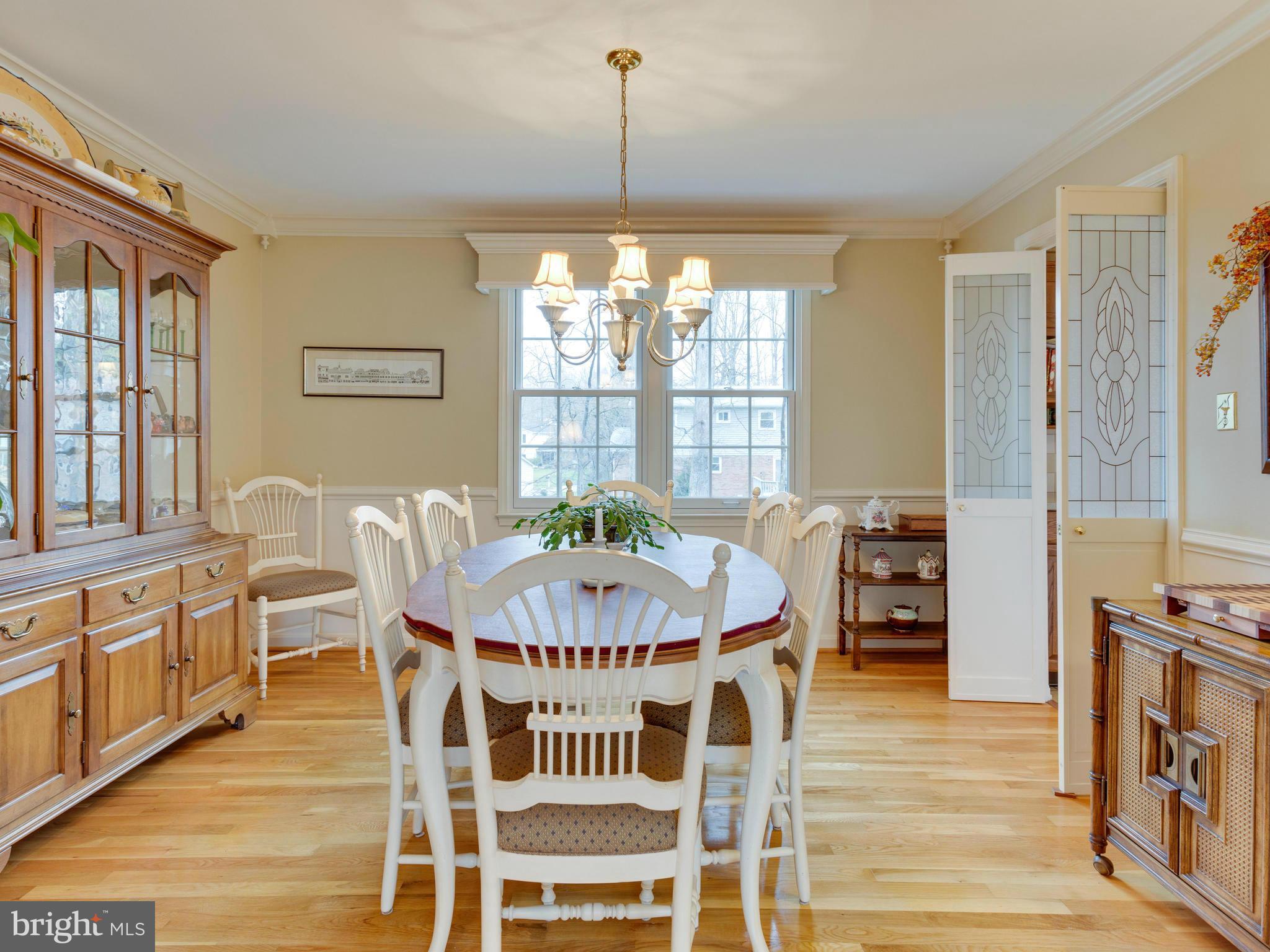 9206 Setter Place Springfield, VA 22153 - Photo 6 of 30 Custom Window Cornice and Crown Moldings