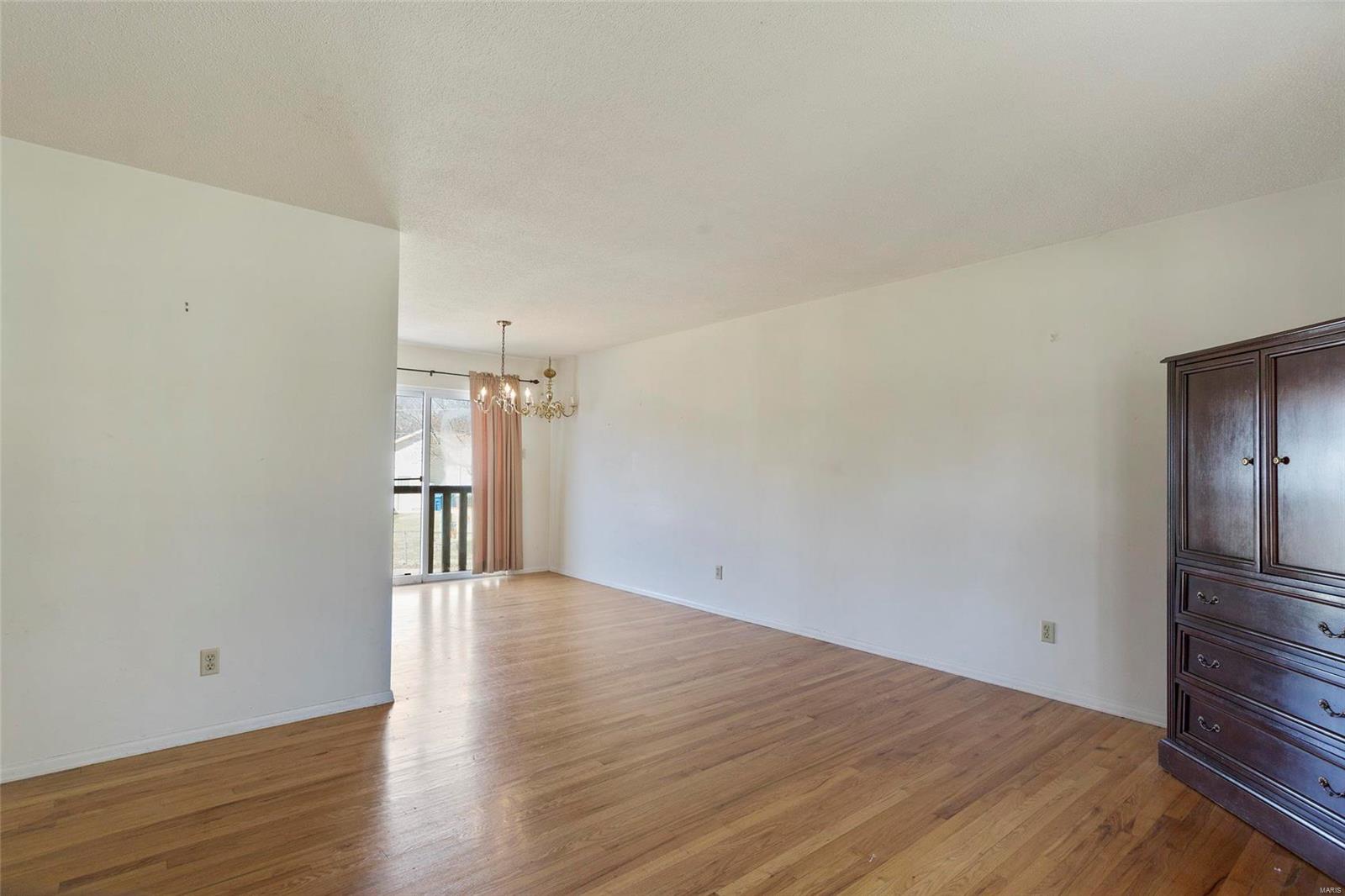 310 Ries Court Ballwin, MO 63021 - Photo 20 of 25