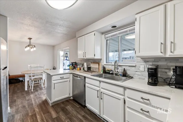 $315,000 | 1145 South 5th W Street, Mountain Home, ID 83647