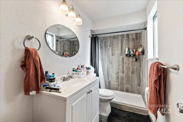 $315,000 | 1145 South 5th W Street, Mountain Home, ID 83647