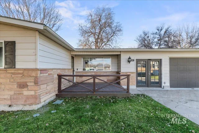 $315,000 | 1145 South 5th W Street, Mountain Home, ID 83647