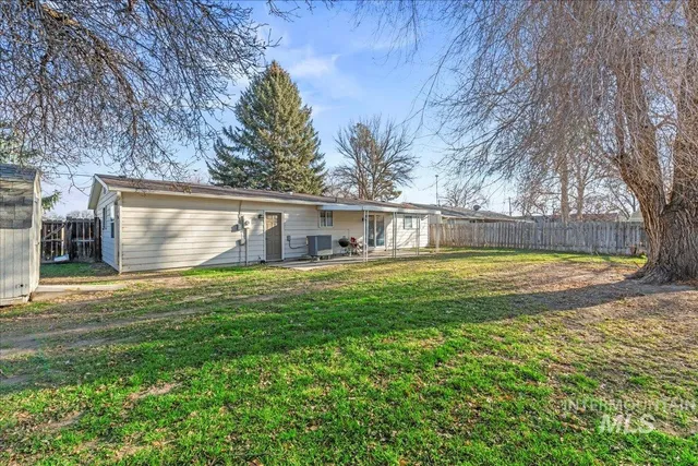 $315,000 | 1145 South 5th W Street, Mountain Home, ID 83647