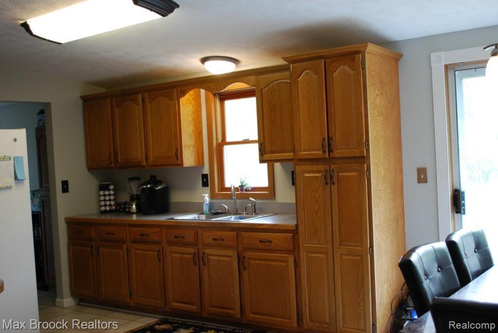 3390 Ridge Road Highland, MI 48356 - Photo 23 of 37 DSC_0625.jpg