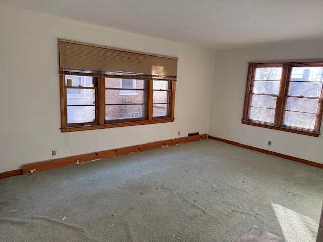 4175 North 22nd Street Milwaukee, WI 53209 - Photo 8 of 35 IMG_8023