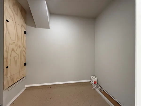 $1,995 | 5989 Malta Circle, Round Rock, TX 78665