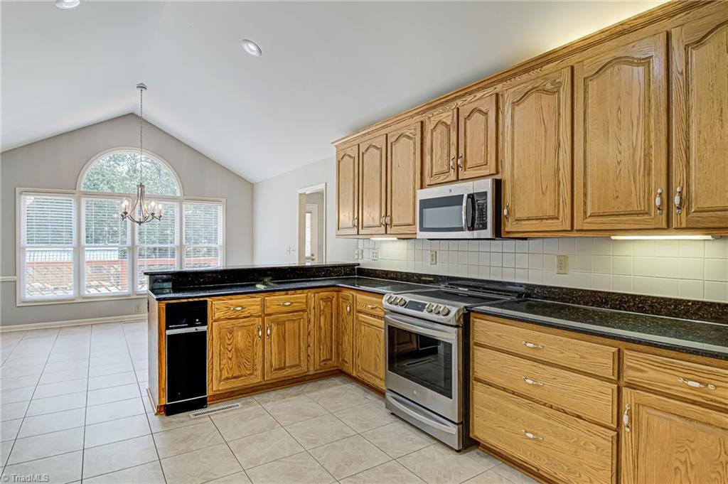 577 Ridgeway Lane Lexington, NC 27295 - Photo 13 of 48 Gallery Image 13