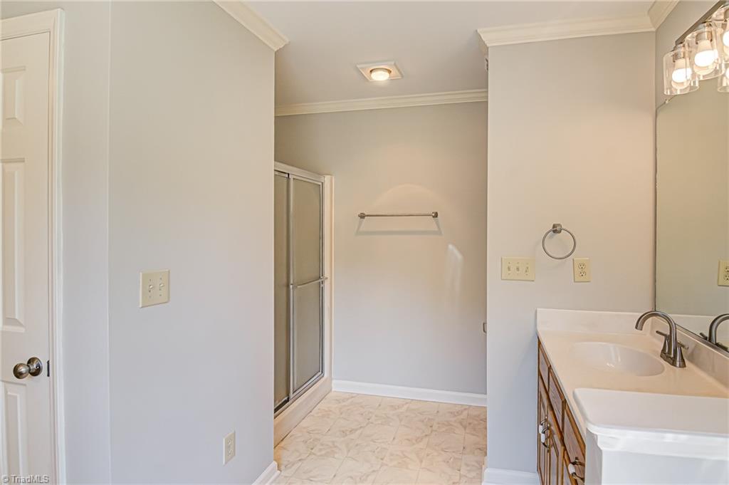 577 Ridgeway Lane Lexington, NC 27295 - Photo 22 of 48 Gallery Image 22