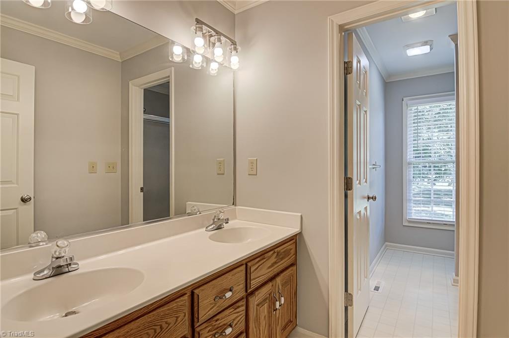 577 Ridgeway Lane Lexington, NC 27295 - Photo 27 of 48 Gallery Image 27