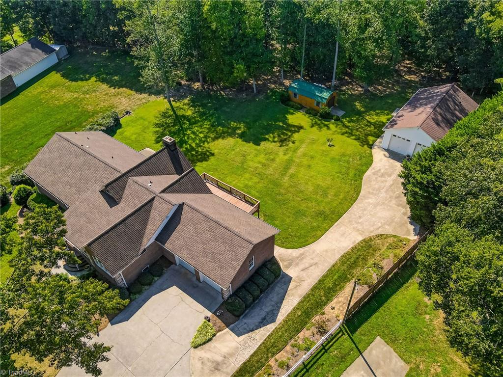 577 Ridgeway Lane Lexington, NC 27295 - Photo 44 of 48 Gallery Image 44