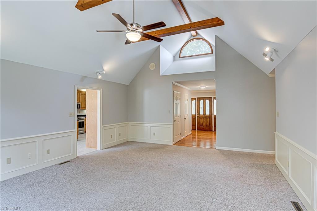 577 Ridgeway Lane Lexington, NC 27295 - Photo 9 of 48 Gallery Image 9