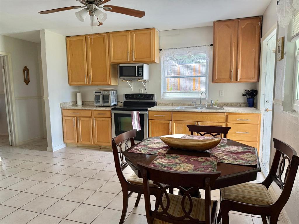 7215 James Street Port Richey, FL 34668 - Photo 4 of 10