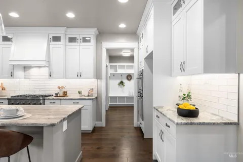 $1,050,000 | 6191 South Bosch Way, Meridian, ID 83642
