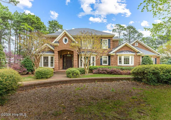 $2,575,000 | 525 Lake Dornoch Drive, Pinehurst, NC 28374