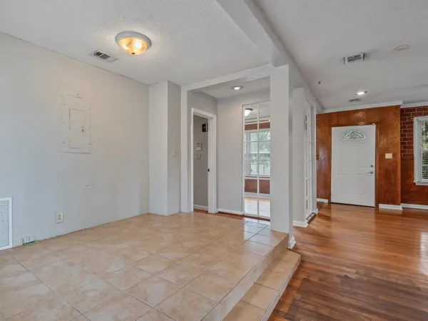 $179,000 | 416 East Magnolia Drive, Tallahassee, FL 32301