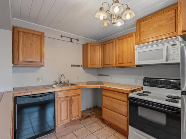 $179,000 | 416 East Magnolia Drive, Tallahassee, FL 32301