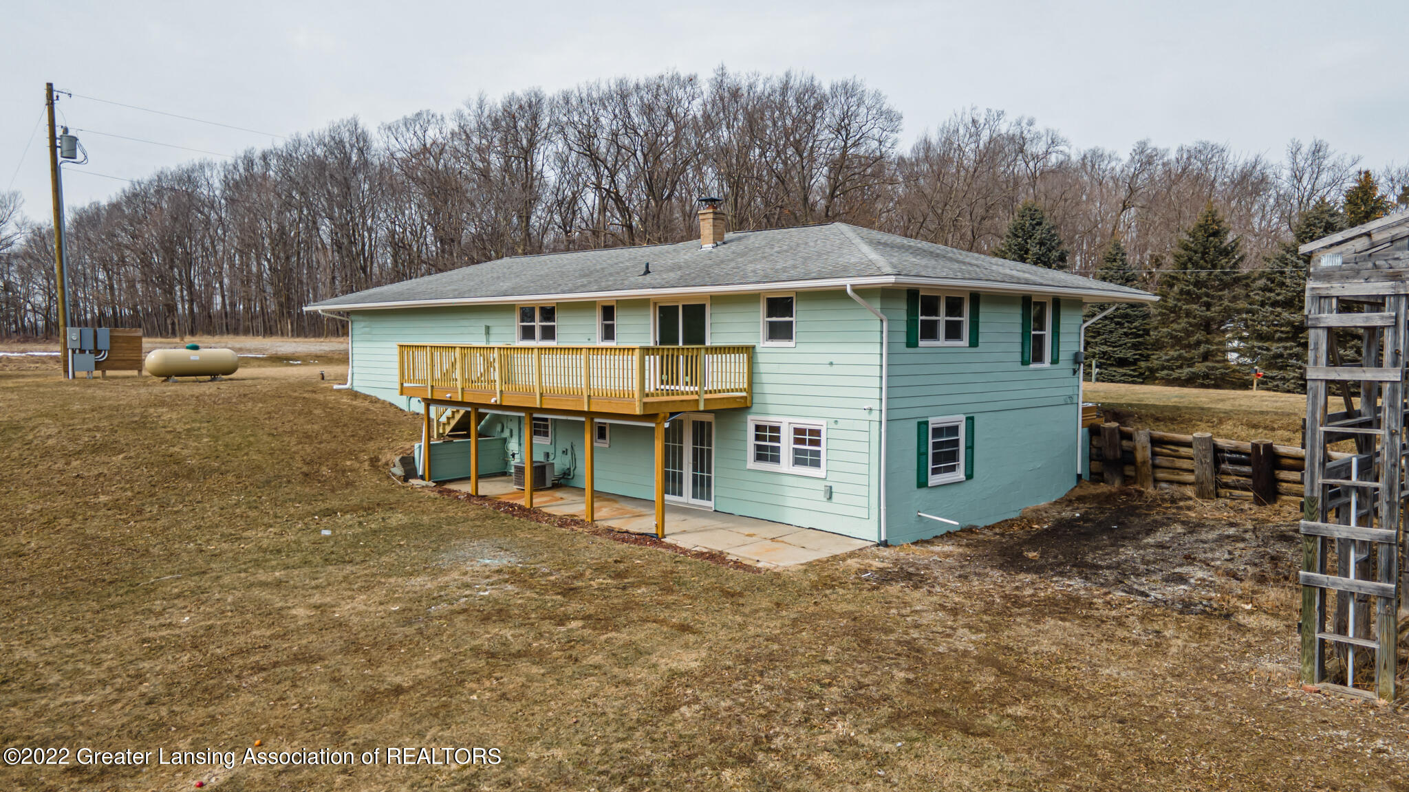 9510 Butler Road Portland, MI 48875 - Photo 4 of 24 5910Butler04