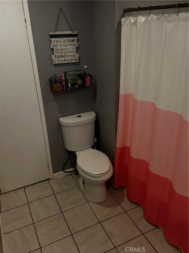 626 Dearborn, Unit 7 Redlands, CA 92373 - Photo 5 of 12